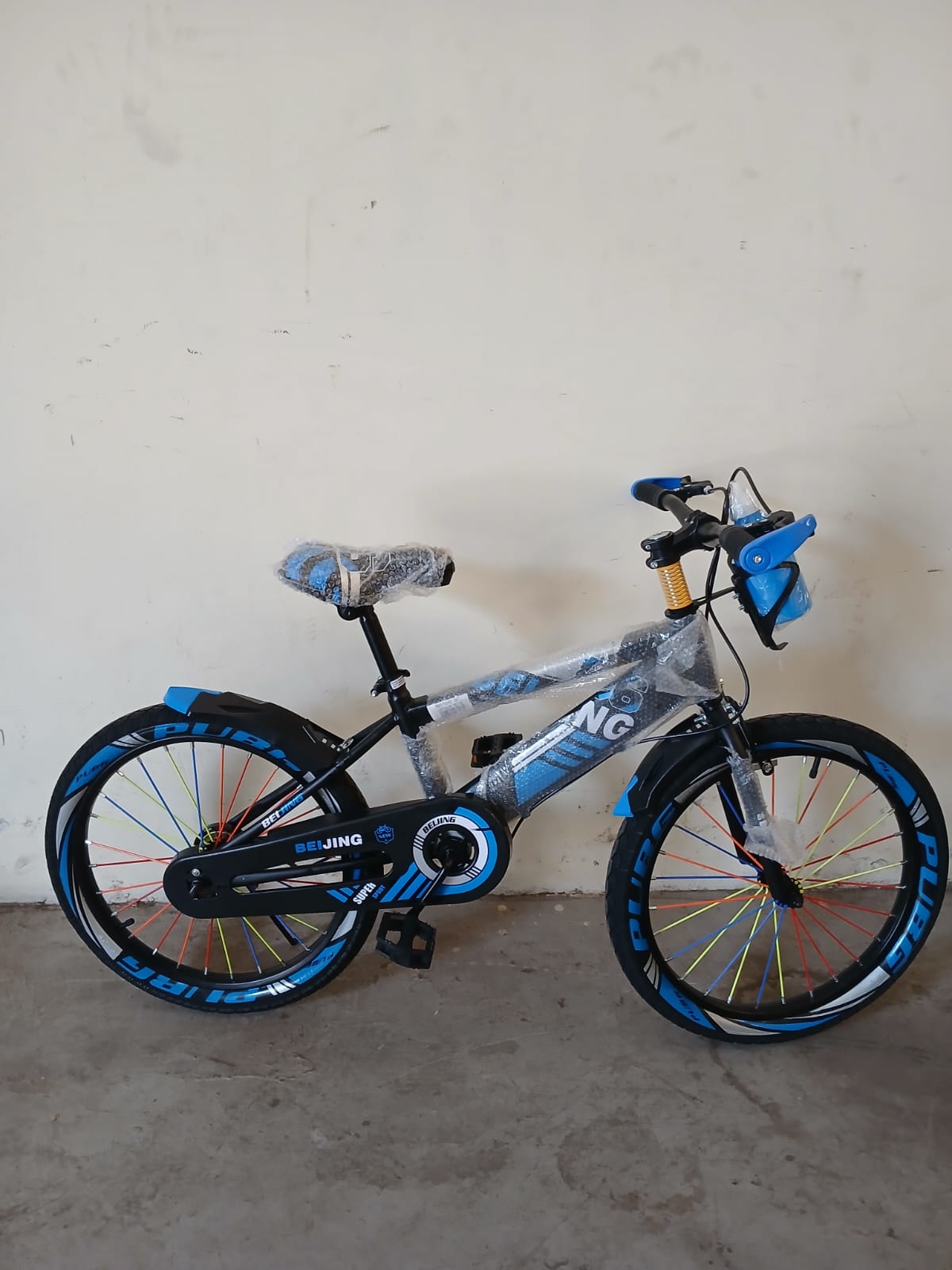 🌟 Top Deal 🌟 1pc 20" Bicycle – Durable & Stylish Ride for Kids & Teens