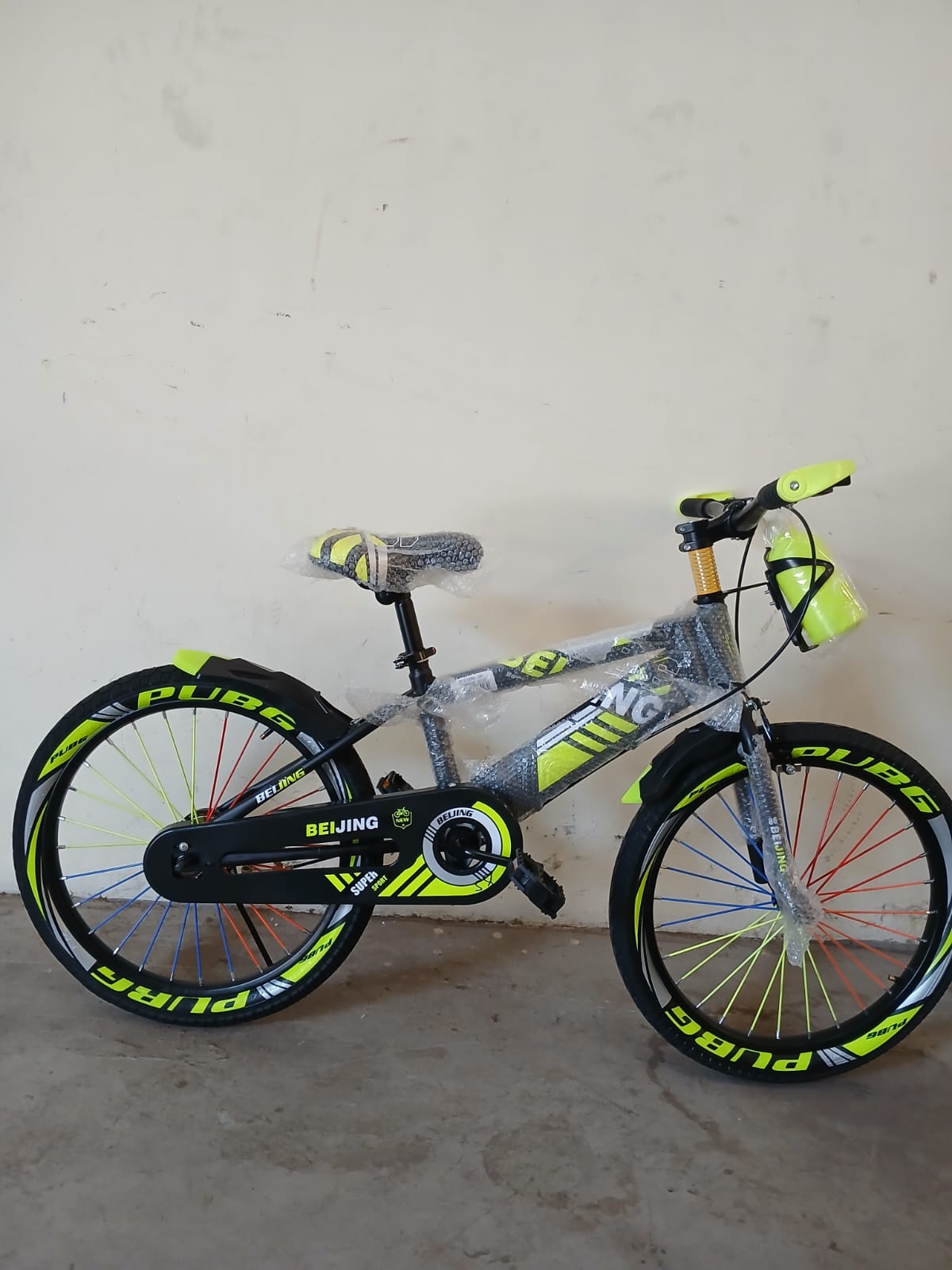 🌟 Top Deal 🌟 1pc 20" Bicycle – Durable & Stylish Ride for Kids & Teens