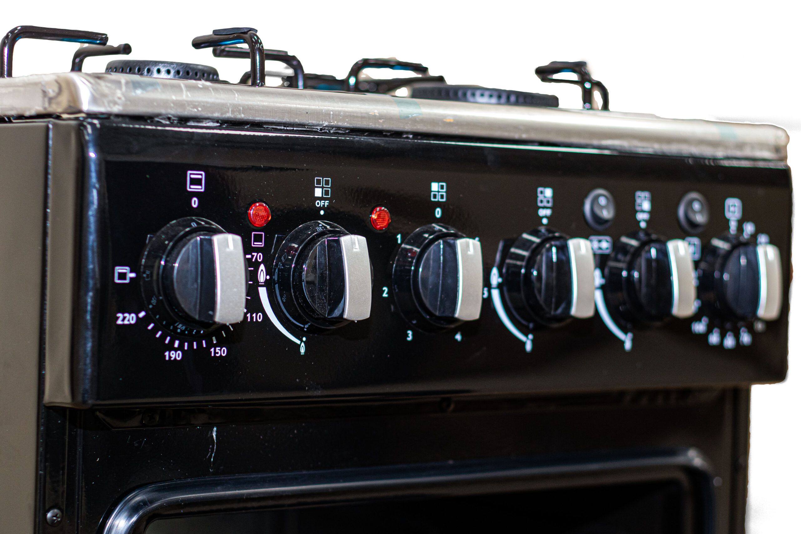 VOLSMART 60 by 60, 3 Gas Pool Jet Burners + 1 Hot Plate, Free Standing Cooker+ Electric Oven.