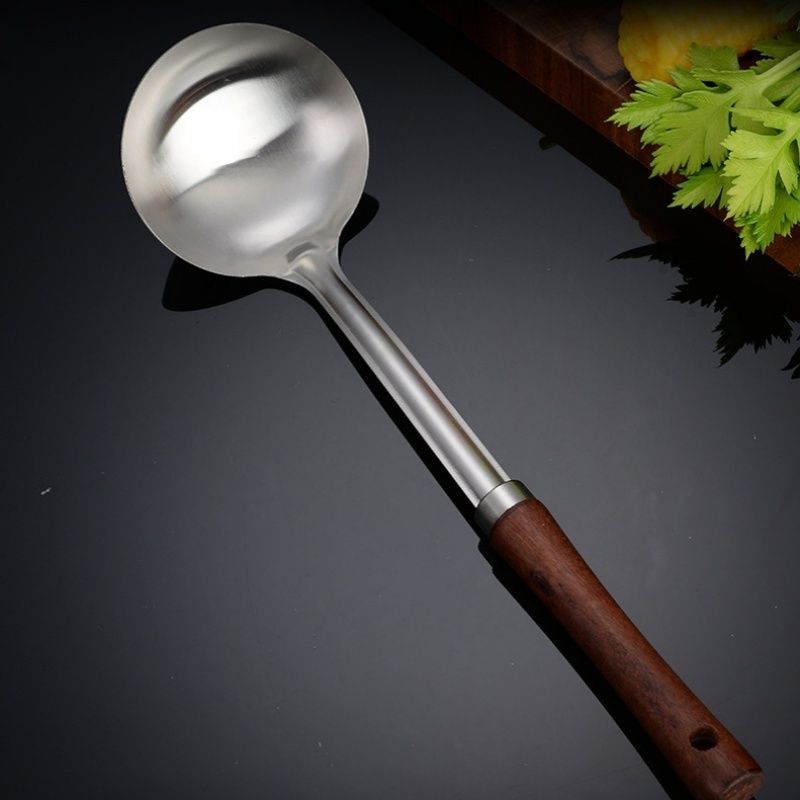 4PCS/Set Premium Kitchen Thickened Stainless Steel Cooking Utensils with Wooden Handle Spatulas Spoon Frying Shovel Colanders Cookware Kitchen Utensils Gadgets Cooking Kitchen Tools