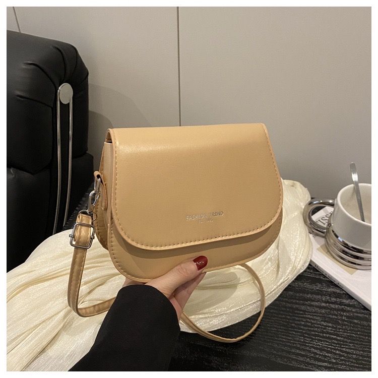 2025 Solid Color PU Letter Small Square Bag. Female Designer's Top Handbag. Best Quality, Lowest Price, First - Class Service.