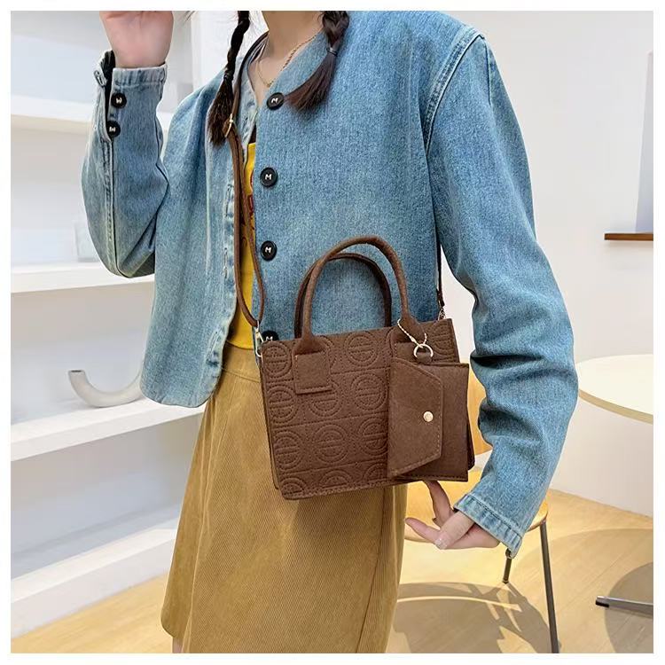 Fashionable Embossed Two-Piece Crossbody Set, Printed Felt Solid Color Casual Ladies' Crossbody/Shoulder Bag Set with Handbag and Wallet. Service First, Quality First.