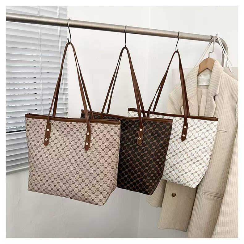 Simple and Stylish Large-capacity Bags 2025 Best-selling Ladies' Tote Bags Commuter Large-capacity Shoulder Bags Top Fashion Women's Brand Printed Luxury Handbags