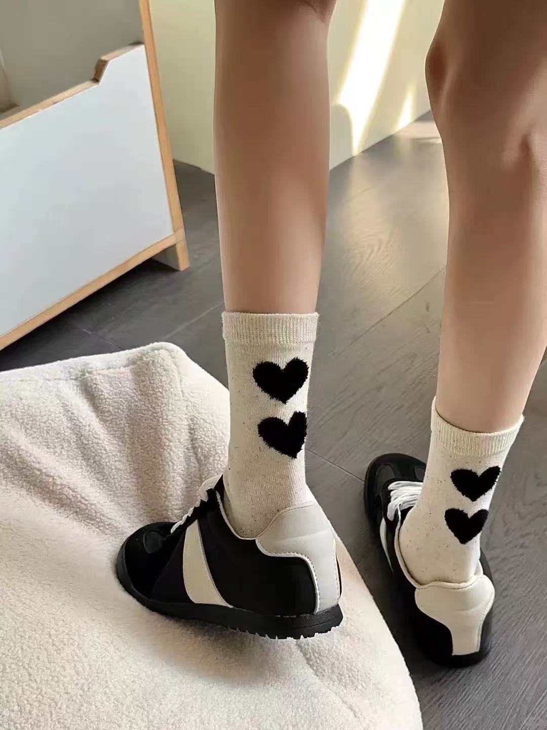 5 Pairs Of Women's 100% Cotton Mid-Calf Socks, Spring And Summer Women's INS Trendy Socks, Cute Knee-High Socks, Women's Breathable And Odor-Resistant Socks