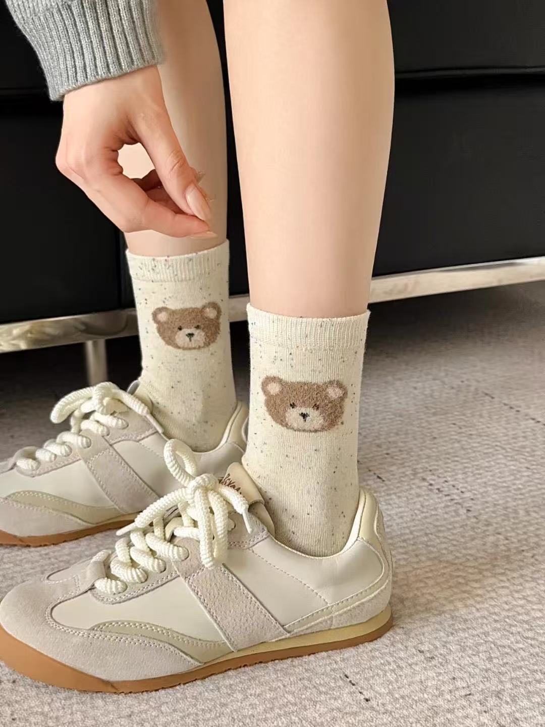 5 Pairs Of Women's 100% Cotton Mid-Calf Socks, Spring And Summer Women's INS Trendy Socks, Cute Knee-High Socks, Women's Breathable And Odor-Resistant Socks