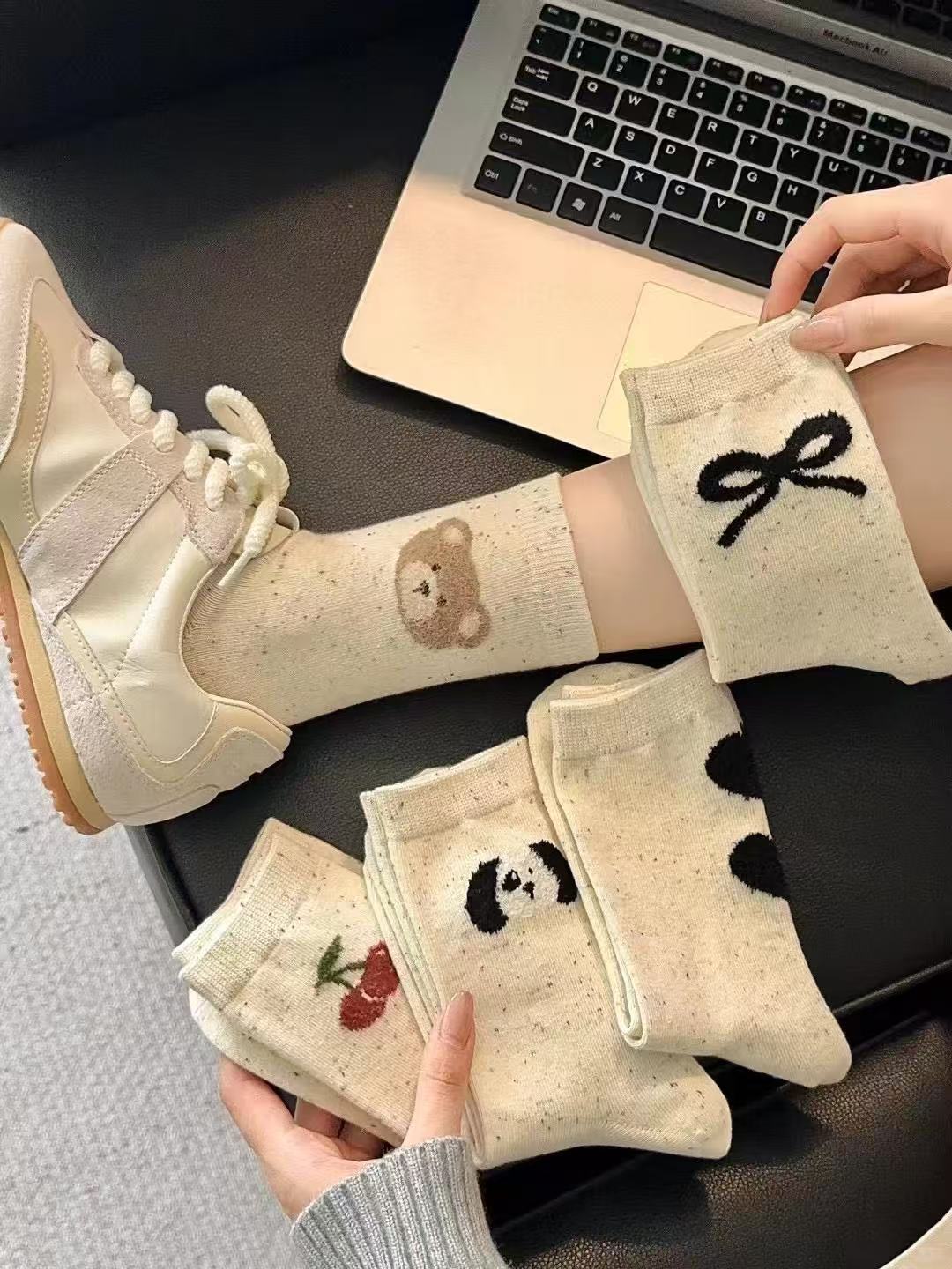5 Pairs Of Women's 100% Cotton Mid-Calf Socks, Spring And Summer Women's INS Trendy Socks, Cute Knee-High Socks, Women's Breathable And Odor-Resistant Socks