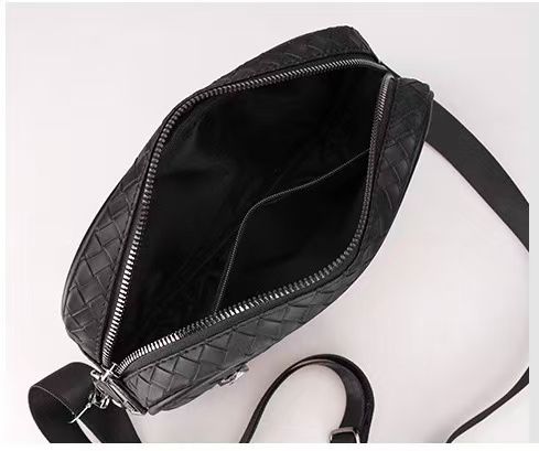 Men's Crossbody Bag, Large-Capacity Tote Bag, New-Style Designer Men's Leather Shoulder Bag, High-End Korean-Style Fashion Versatile Crossbody Bag