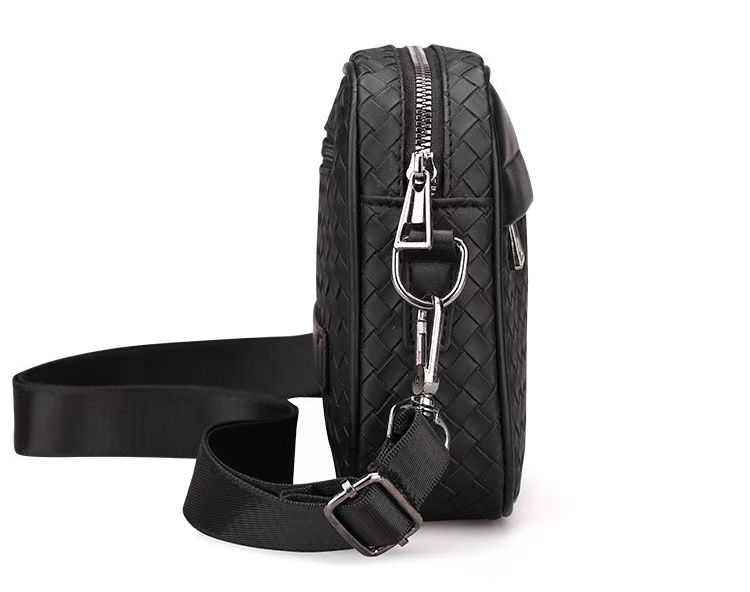 Men's Crossbody Bag, Large-Capacity Tote Bag, New-Style Designer Men's Leather Shoulder Bag, High-End Korean-Style Fashion Versatile Crossbody Bag