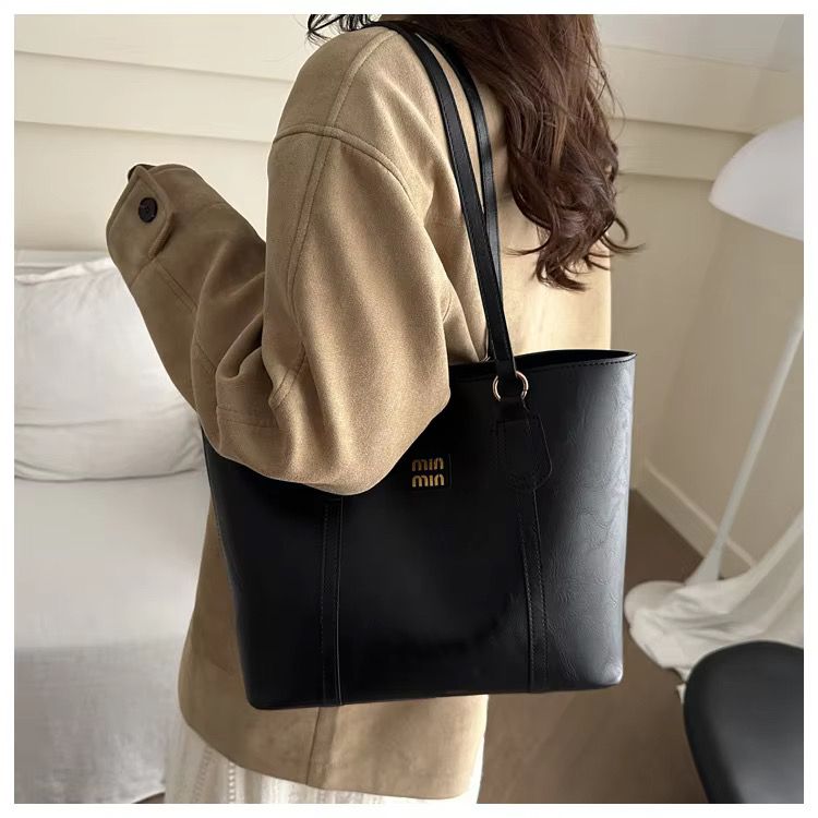 2025 New Trendy PU Leather Solid Color Zip Closure Stylish Large Capacity Women's Autumn Winter Fashion Retro Commute Tote Bag