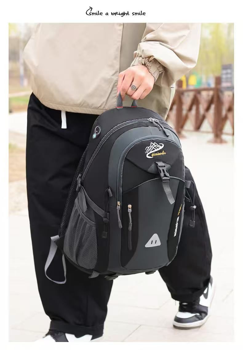 Large Capacity GPS Waterproof Features Multifunctional Outdoor Sports Backpack for School Hiking Mountaineering Fashion Zipper