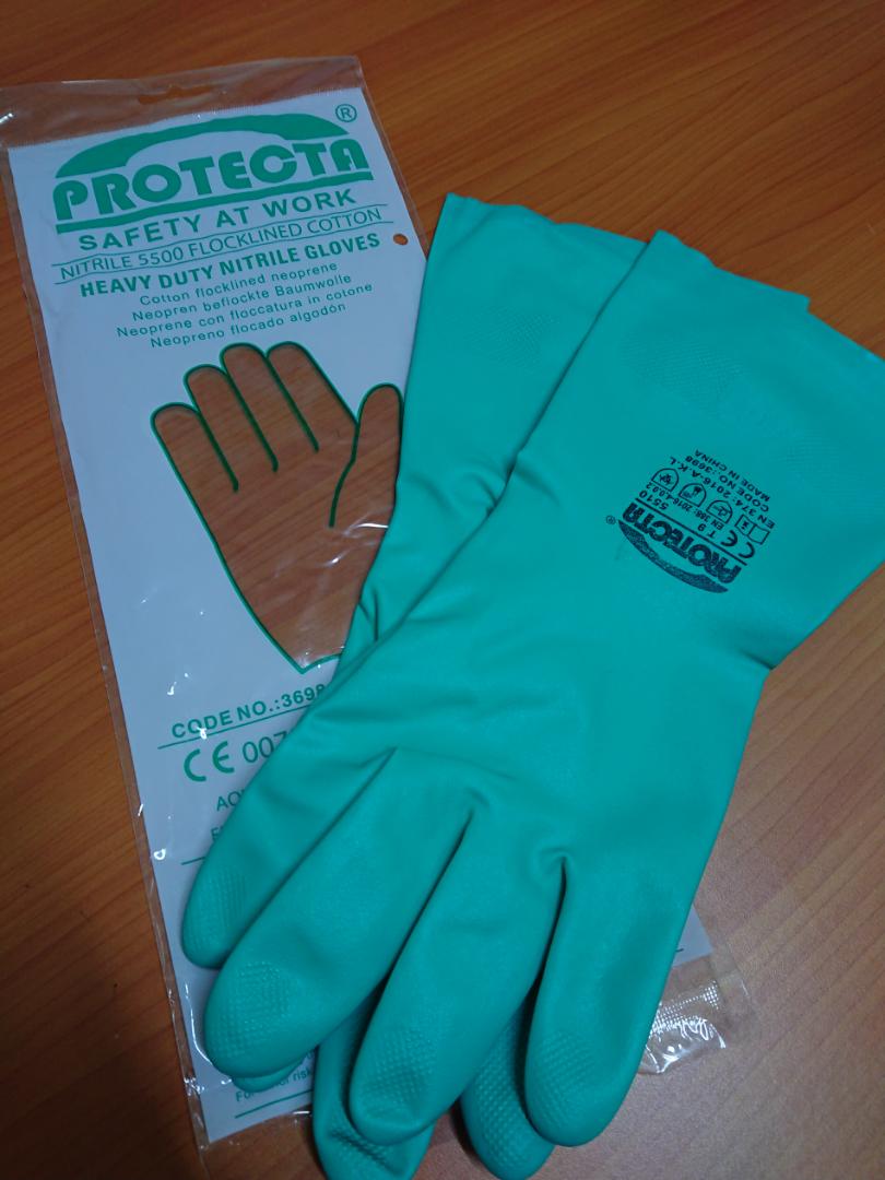 Nitrile safety Gloves(Dozen)