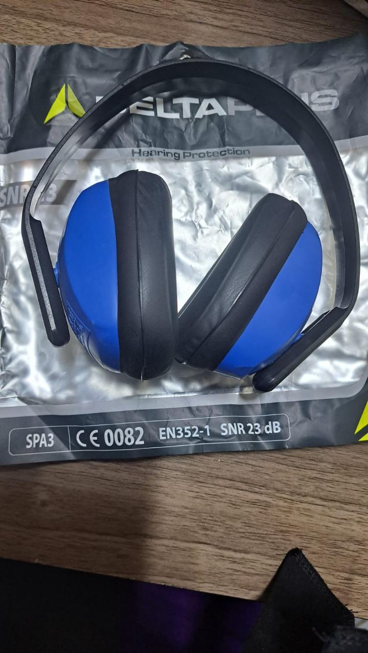 Delta Plus Earmuffs/Ear defenders