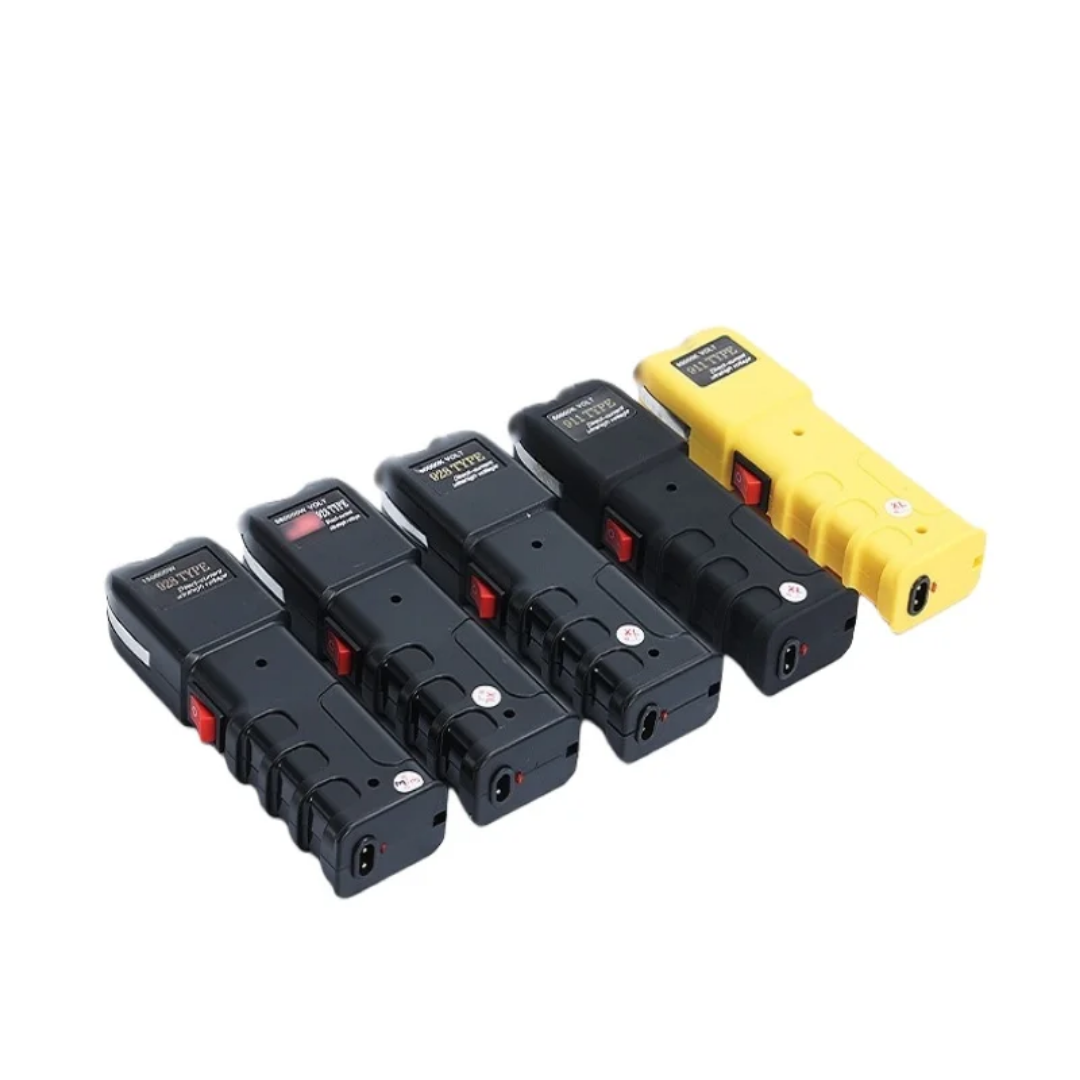*Electric shock flashlight self defense torch 928type* 

🔆Body material: in aeronautical black aluminum
🔆Output power: 12,000,000 Volts
🔆 (distance about 300 mt)
🔆Power supply: rechargeable Lith