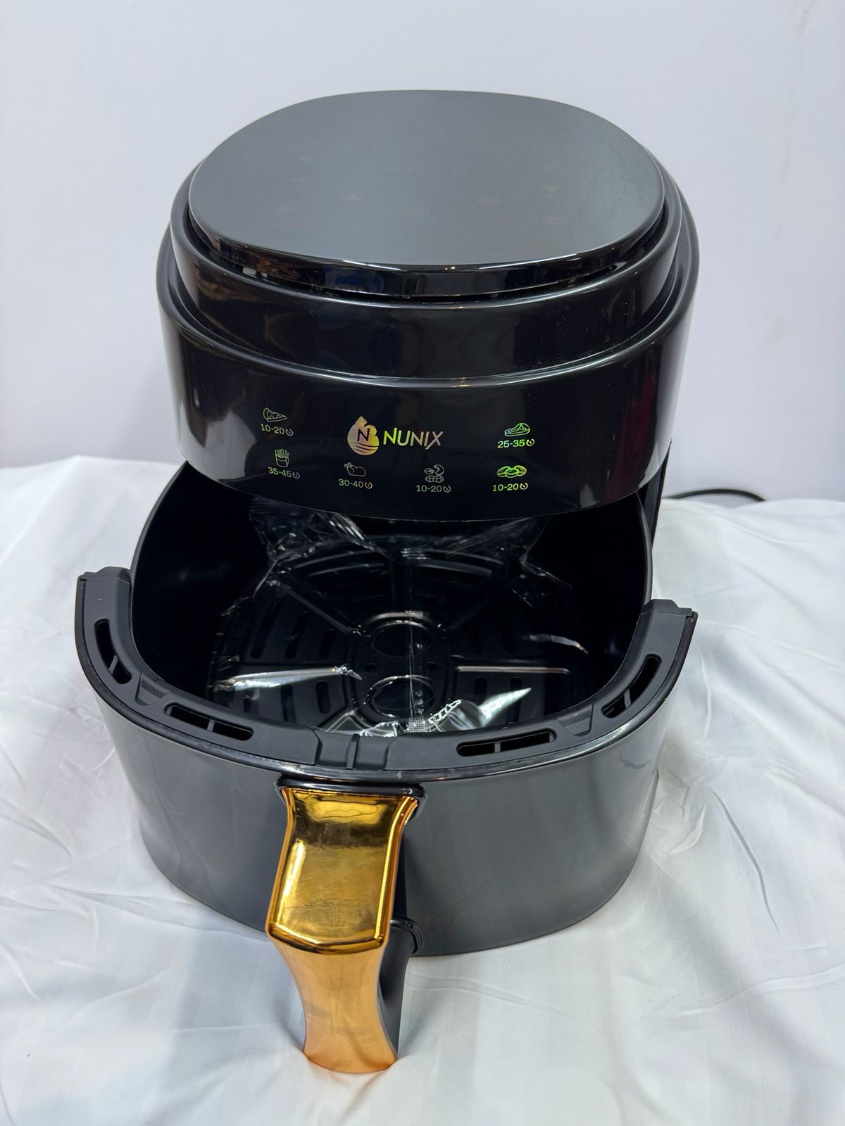 Nunix Air Fryer Oil Free with Digital Touch Screen 8L AF-8