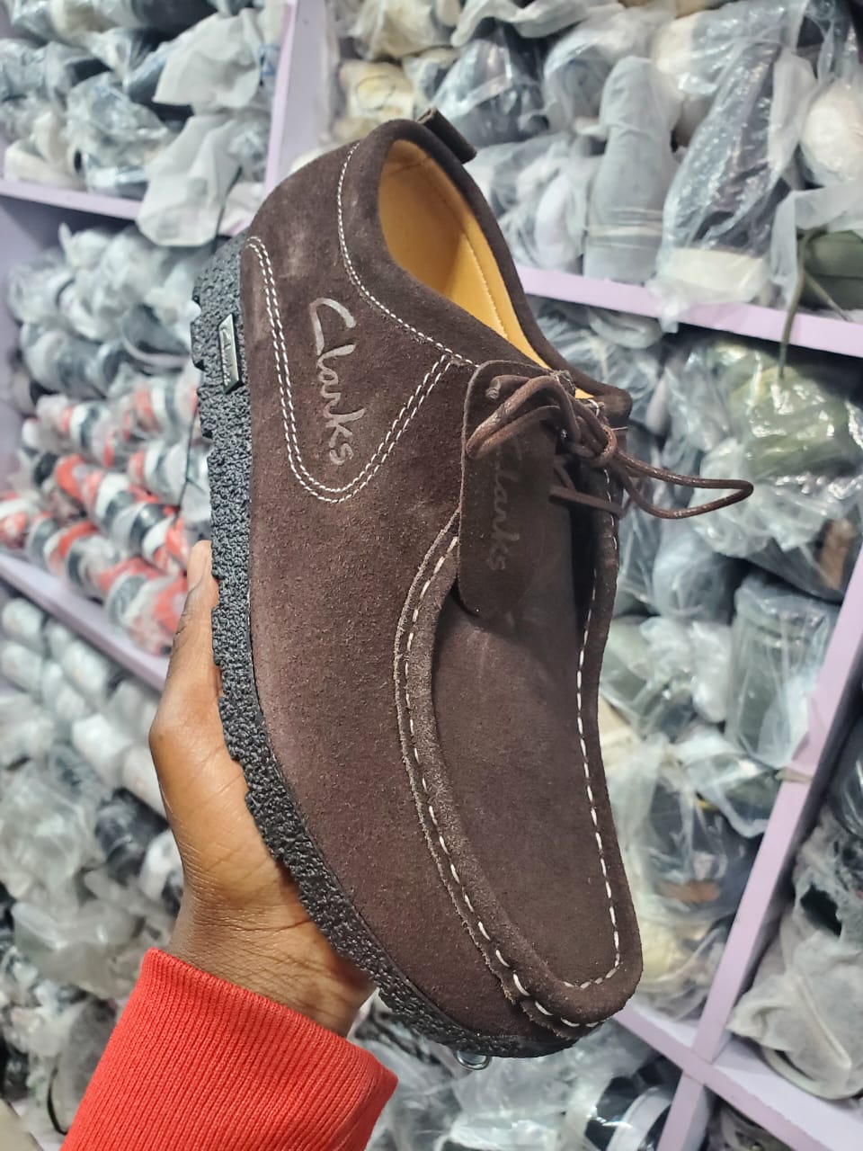 NEW ARRIVAL 1Pair Very Quality Affordable Clarks sued and leather, Wallabees boot.