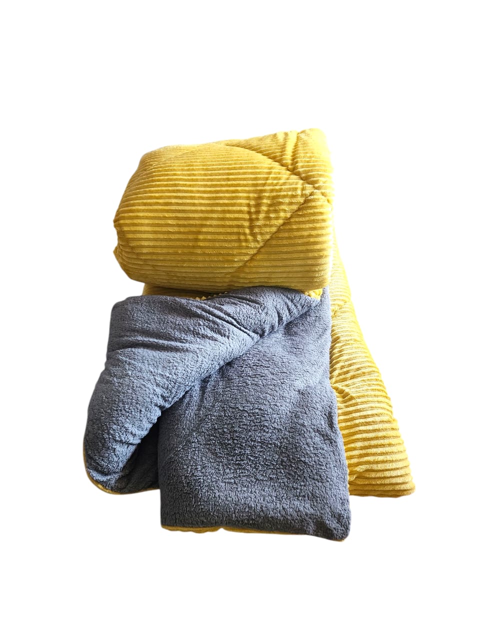 🌈 EVERYDAY SAVINGS OFFER 🌈 -  6 X 6 ]  1Pc Classy Single woolen velvet duvet At Affordable price