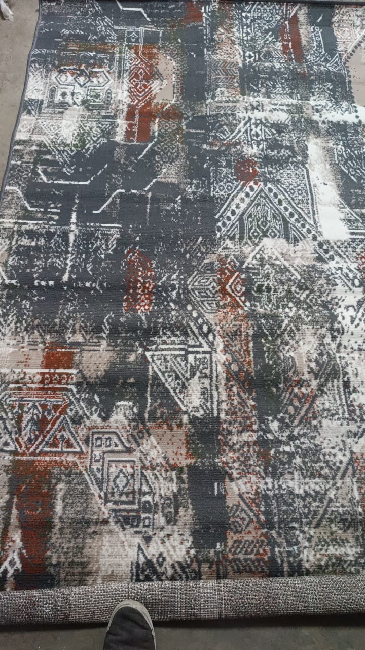 ( 5 x 8 )High quality Normal carpets