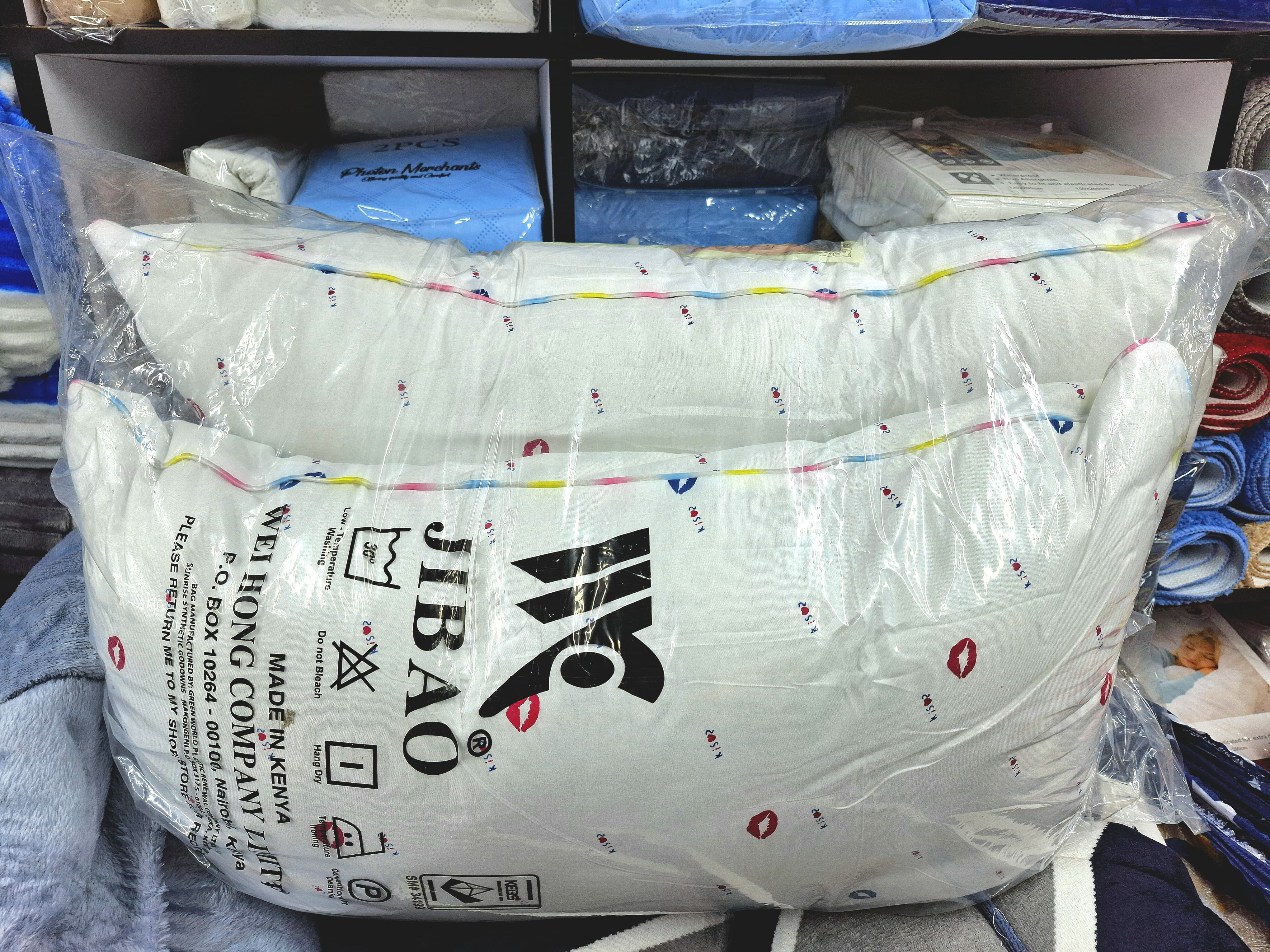 [ 💰 LOW PRICE OFFER 💰 🤩🤩✨ !!!] 1pair Brand New Very Quality Durable & stylish bed pillows...At Affordable Price