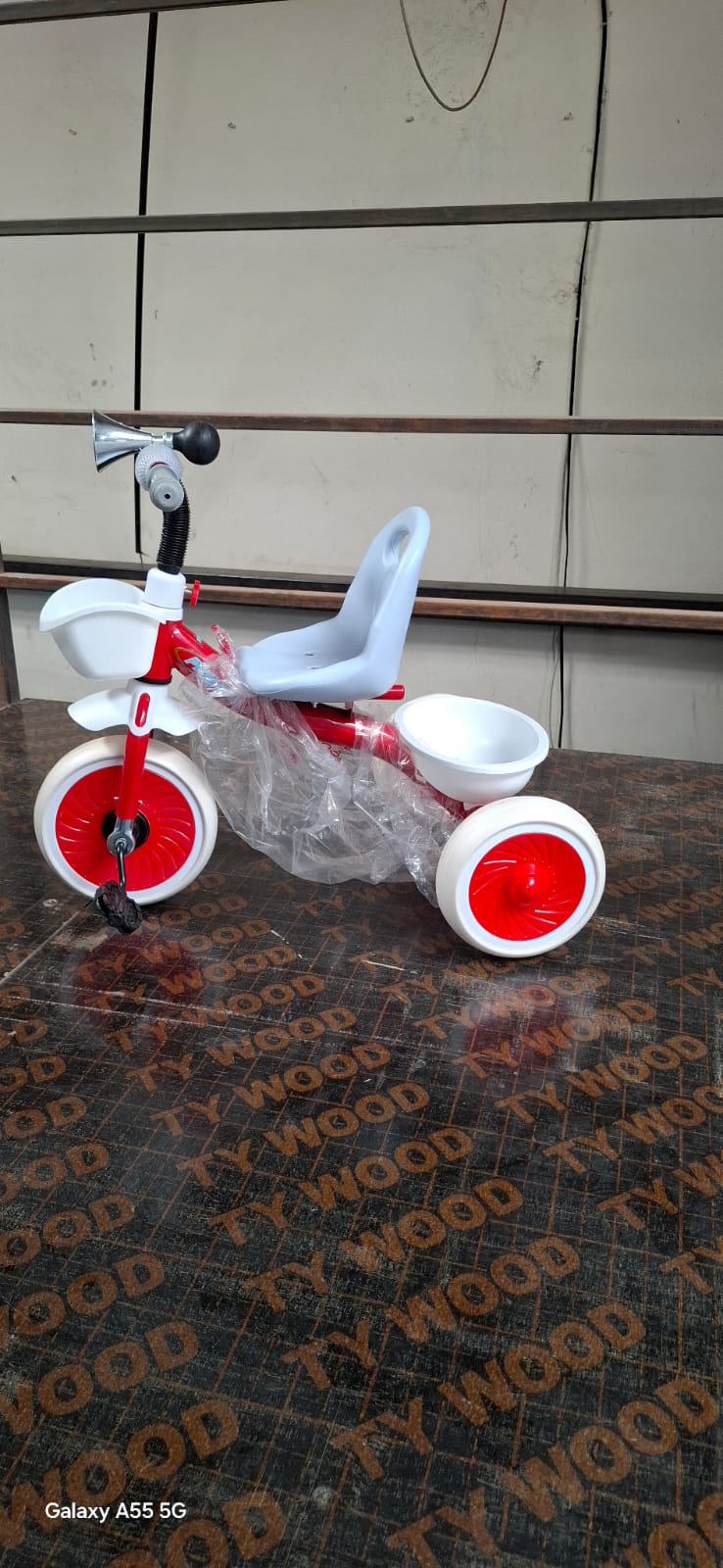 🎯🎯 HOT SELLING DEAL 🎯🎯 - 1pc Small Size Kids Bicycle, Strong Metal Frame, Multi Color Options, Durable Road Bike for Children