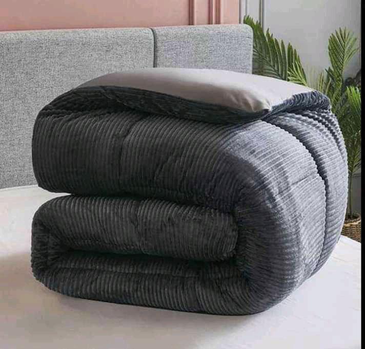 🟡 REGULAR OFFER 🟡 - 1 PC Velvet Duvet Set: 1 Duvet, 1 Sheet & 2 Pillowcases, Size 6×7, Soft, Luxurious & Affordable