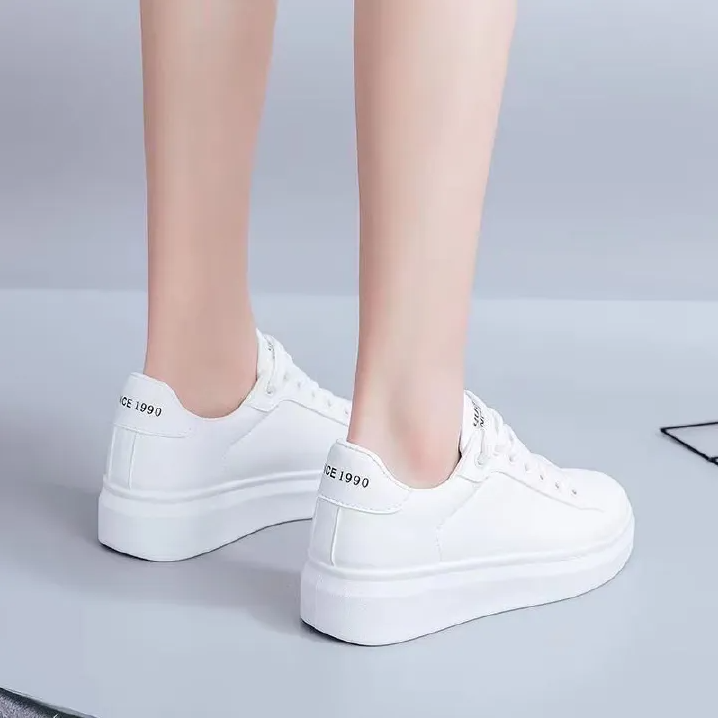 FEELING Nen shoes women's Little white spring new versatile thick soled shoes female student sports board shoes