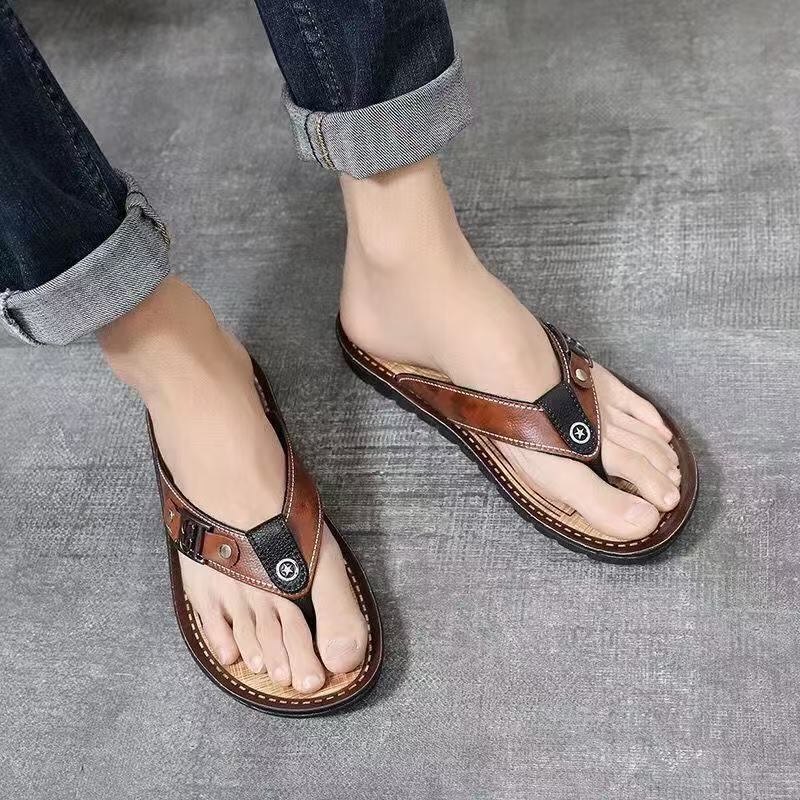 FEELING Sizes 40-45 [New Hot Selling] Men's British Style Flip-Flops Beach Shoes Casual Indoor and Outdoor Dual-Use Sandals Non-Slip Waterproof Wear-Resistant Quick-Drying