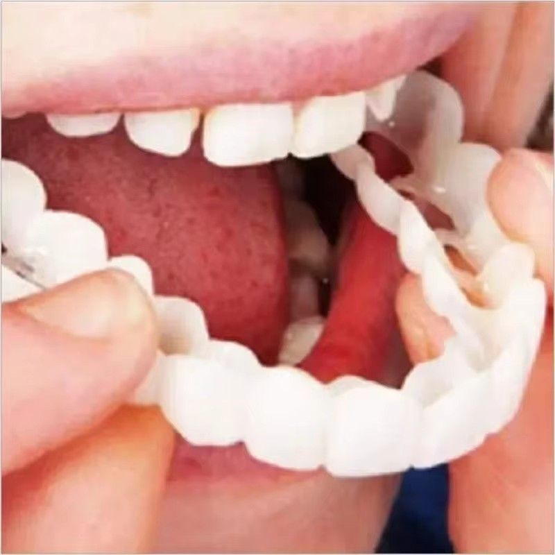 Perfect Fit Teeth Whitening Fake Tooth Cover Snap On Silicone Smile Veneers Teeth Upper Beauty Tool Reusable Cosmetic Teeth