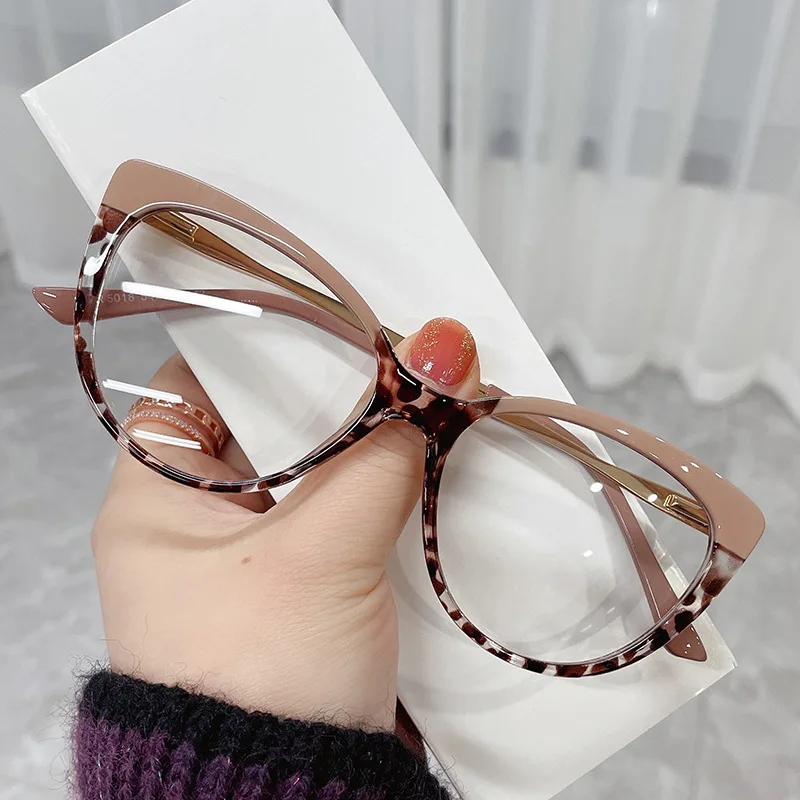 Fashion TR90 Anti Blue Light Blocking Cat Eye Glasses Frame Women Luxury Designer Retro Eyeglasses for Ladies Optical Frame