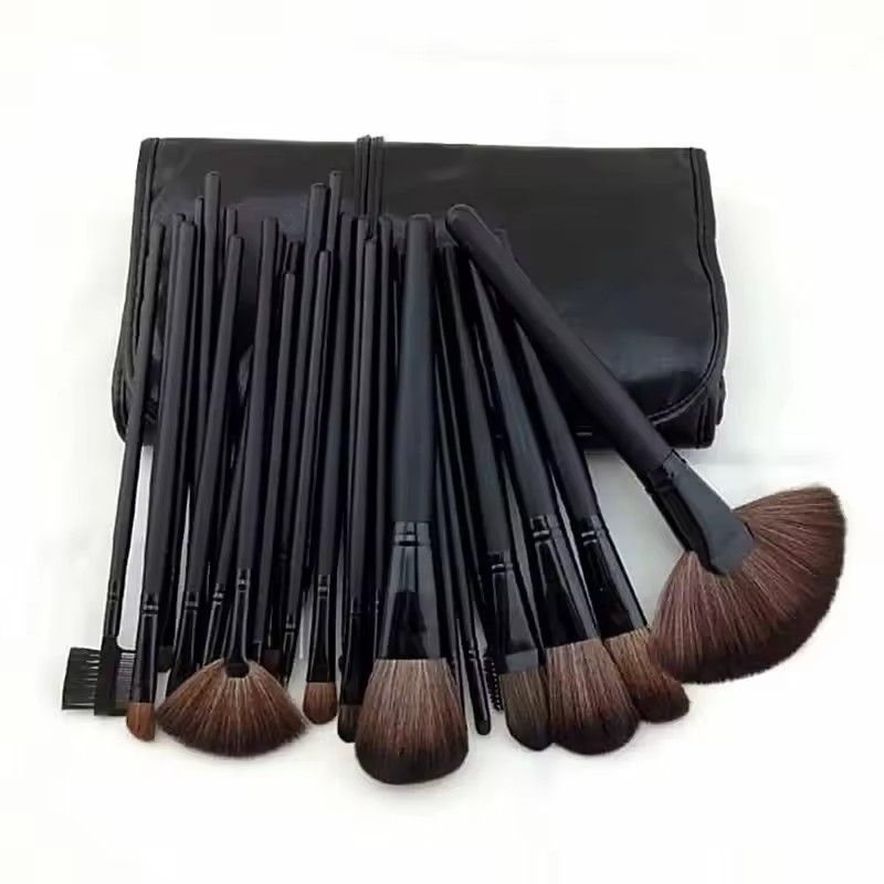 24pcs Set of Professional Makeup Brushes for Women, Including a PU Bag, Lip Brush, Eye Shadow Brush, And Other Makeup Tools.