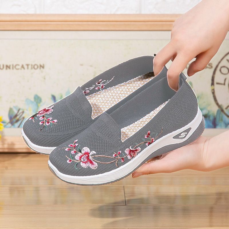 Size 38-41 Women's shoes mother walking shoes students sneakers embroidered gym girls travel shoes ladies mesh sport casual fashion running shoes