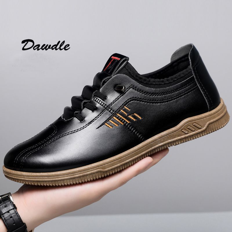 Thor Size 41-44 Men's PU Leather shoes boys fashion single shoes students soft artificial leather driving shoes Daddy business shoes non-slip shoes  black