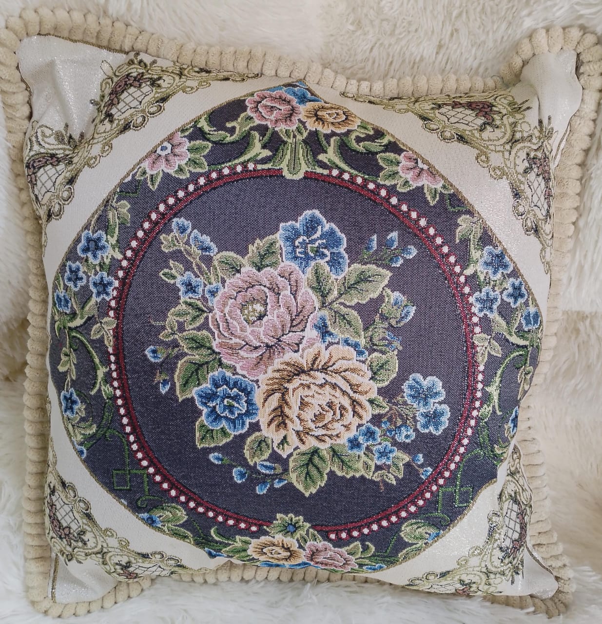 Set of 6pcs compete Silk throw pillows cases and 6pcs fibre filled throw pillows