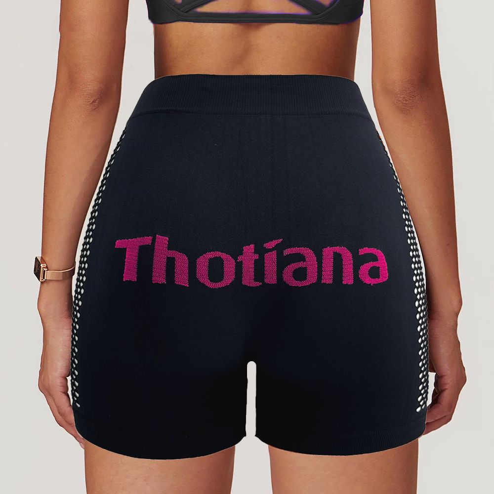 Sexy Girls Summer Fashion Outfits Sexy Skinny Shorts For Summer 2024 With Graphic Print And Peach Hips