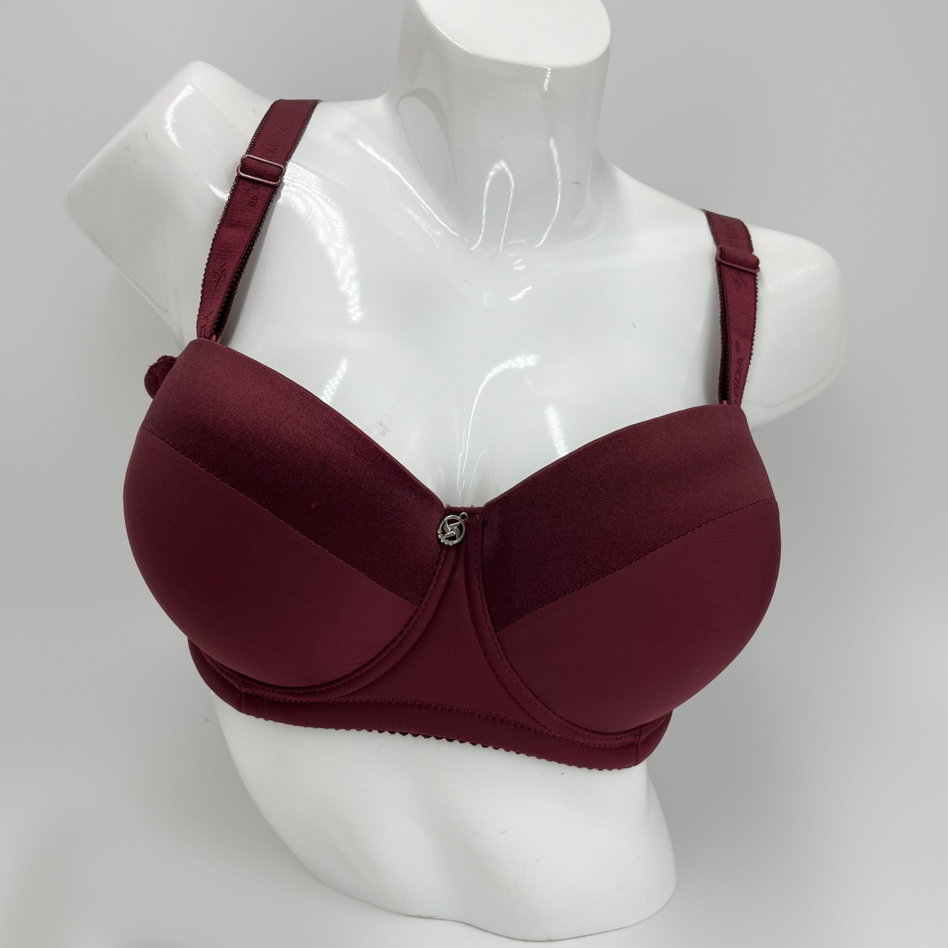 Fashionable and Minimalist big Cup Size Satin Solid Color Bra  Soft Breathable Brassiere push up bra for lady