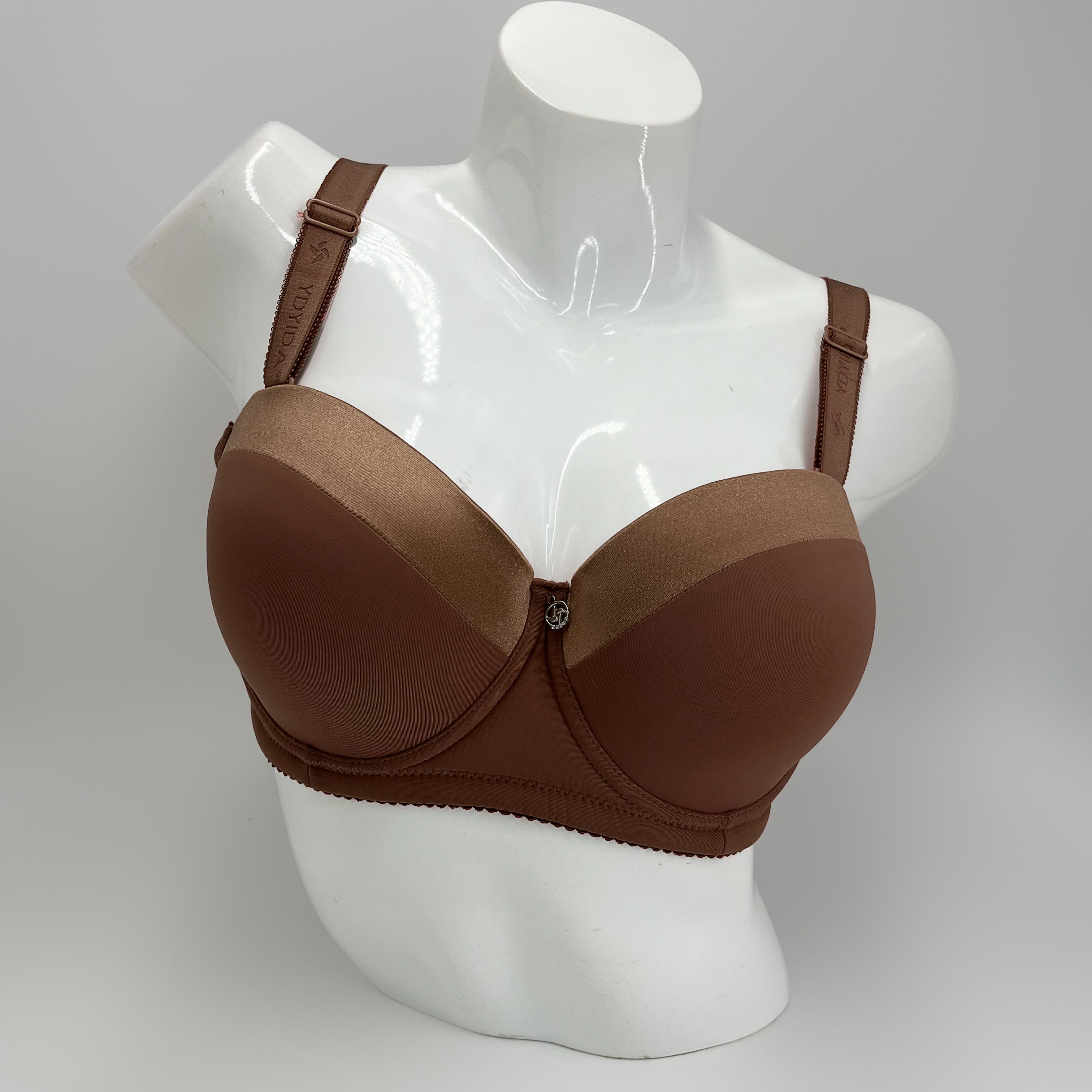 Fashionable and Minimalist big Cup Size Satin Solid Color Bra  Soft Breathable Brassiere push up bra for lady