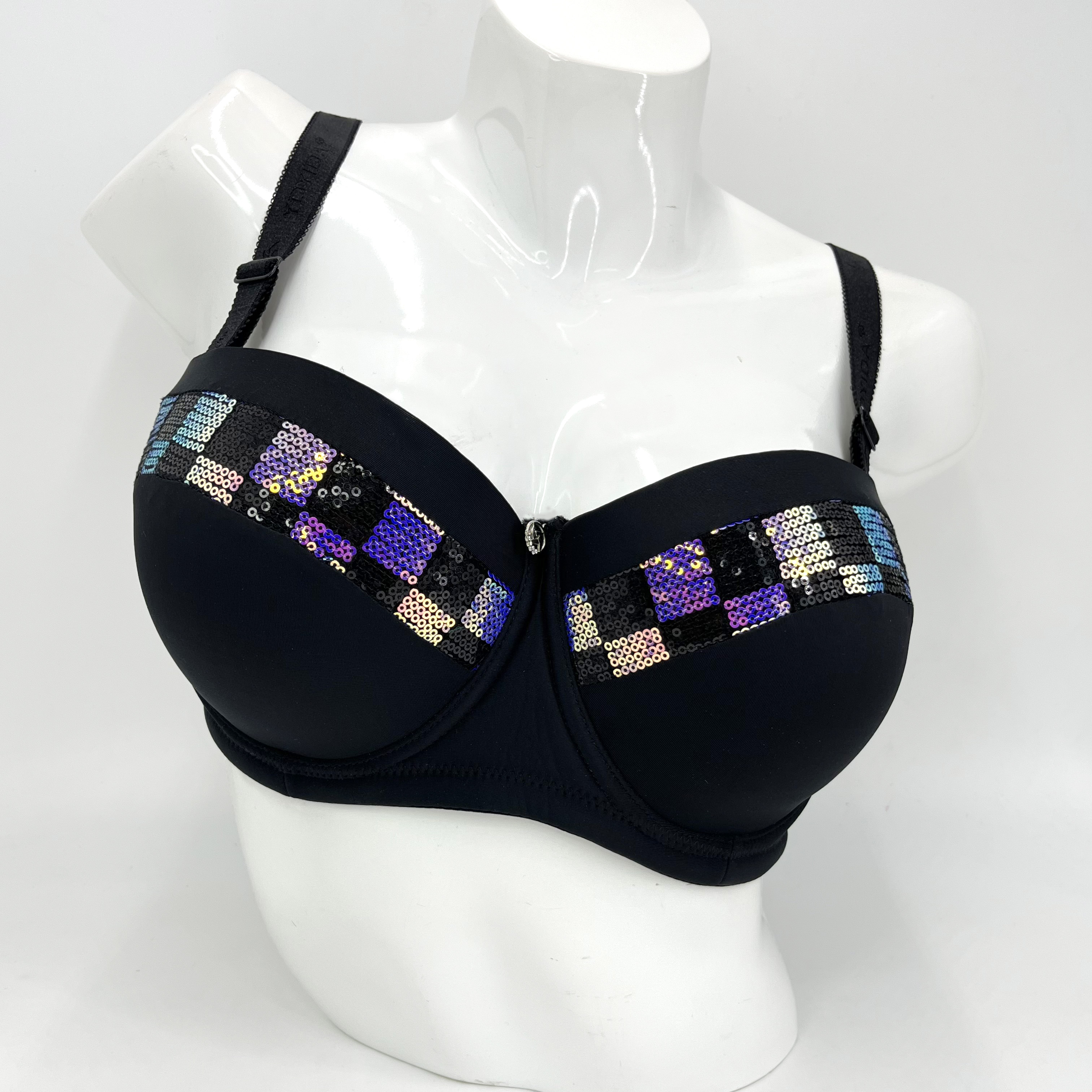 Tik Tok Sexy And Beautiful As One Of The Fashion Grid Flash Pieces Of Fashion Double Padded Bra