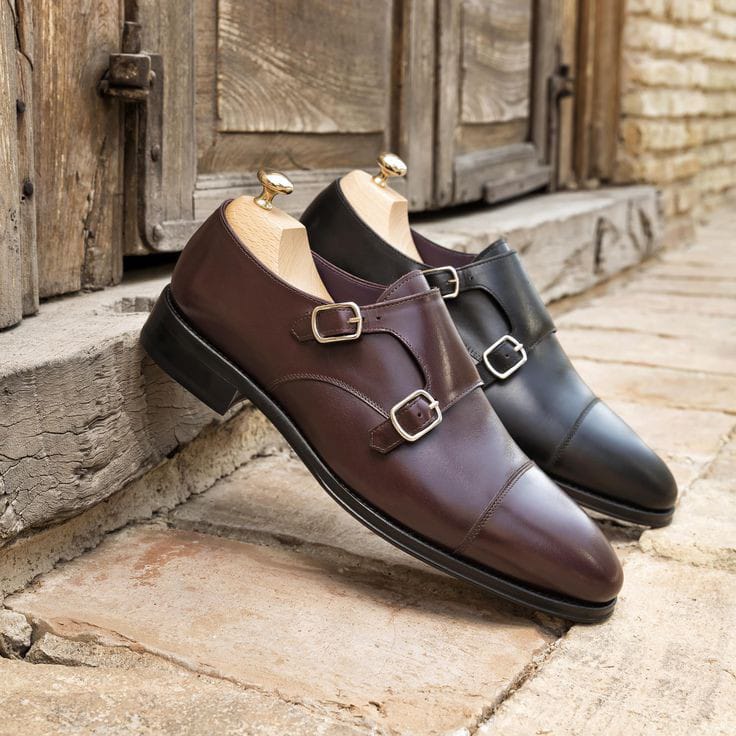 TRENDING OFFICIAL LEATHER SHOES FOR CLASMen’s genuine leather shoes Classic business casual shoes breathable shoes official shoes Boys dress shoes British style shoes oxfords Party shoes Wedding shoes