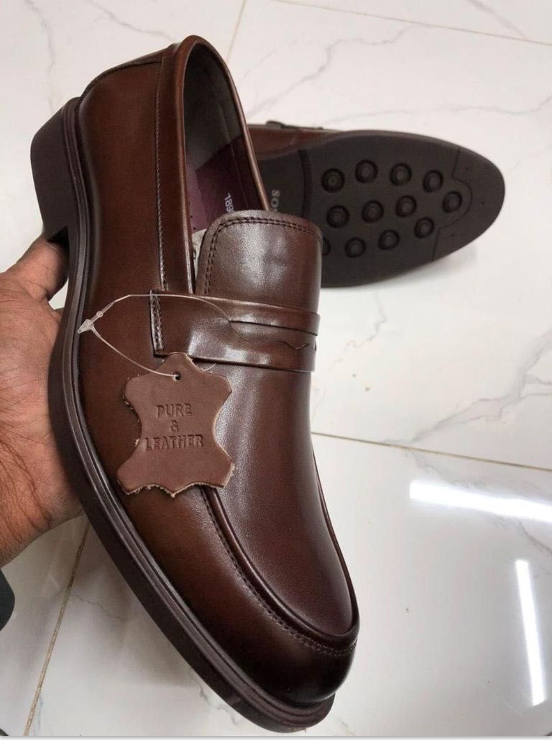 CLEARANCE SALE !!! Men Oxfords Derby groom shoes genuine leather official or casual can be worn with suits or casually for any occasion
