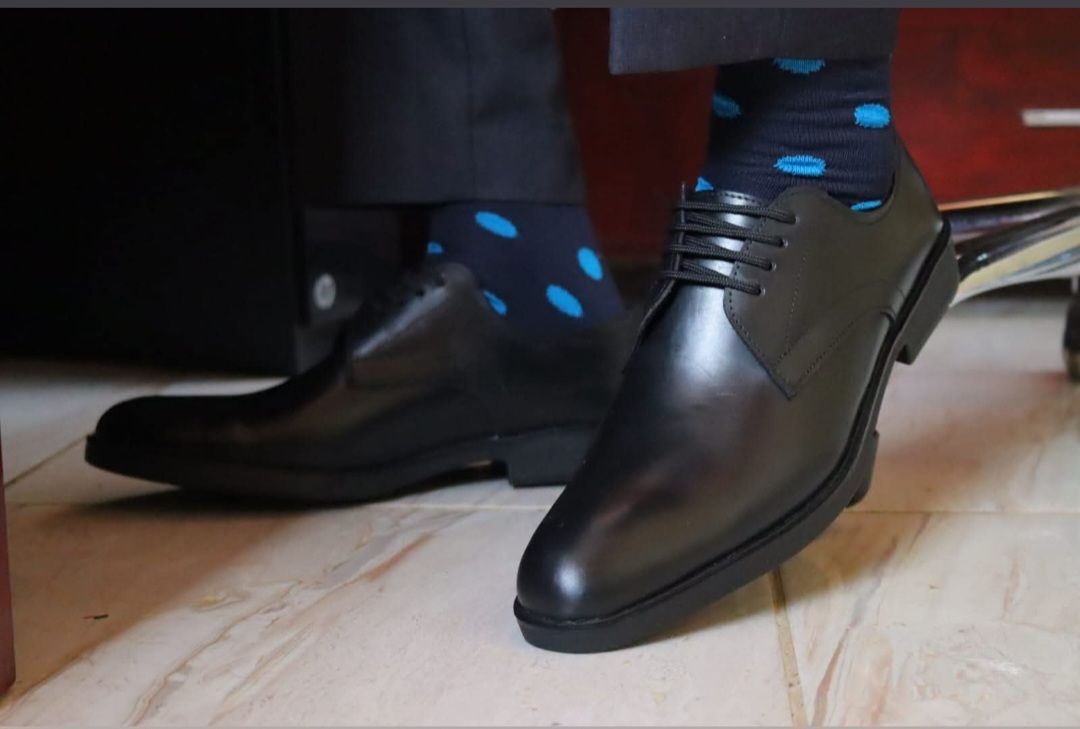 CLEARANCE SALE !!!Leather Pure genuine Men cow leather oxfords groom shoes genuine leather official or casual can be worn with suits or casually for any occasion