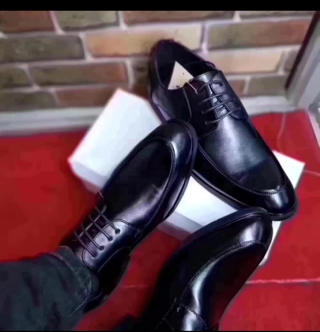 CLEARANCE SALE !!!Leather Pure genuine Men cow leather oxfords groom shoes genuine leather official or casual can be worn with suits or casually for any occasion