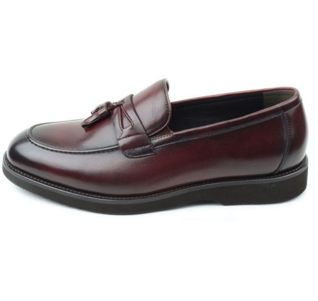 CLEARANCE SALE !!!Leather Pure genuine Men cow leather oxfords groom shoes genuine leather official or casual can be worn with suits or casually for any occasion