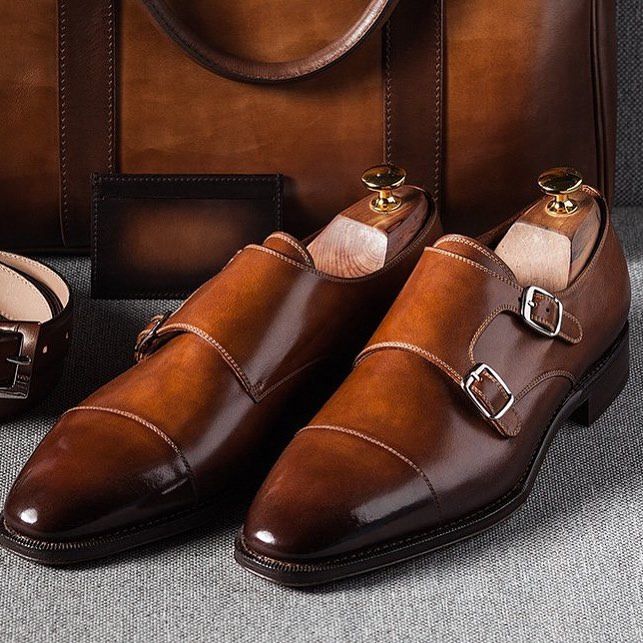 CLEARANCE SALE !!!Leather Pure genuine leather Men cow leather oxfords groom shoes genuine leather official or casual can be worn with suits or casually for any occasion