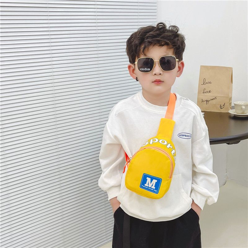 Nylon Kids Chest Bag Portable Large Capacity Letter M Children Crossbody Bag Zipper Handbag Outdoor Travel Shoulder Bag Outdoor