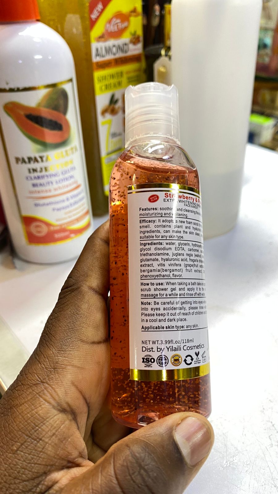 LANSYADE FRESH STRAWBERRY AND PEACH SCRUB BODY WASH SHOWER GEL NATURAL WHITENING EXFOLIATION 118ML