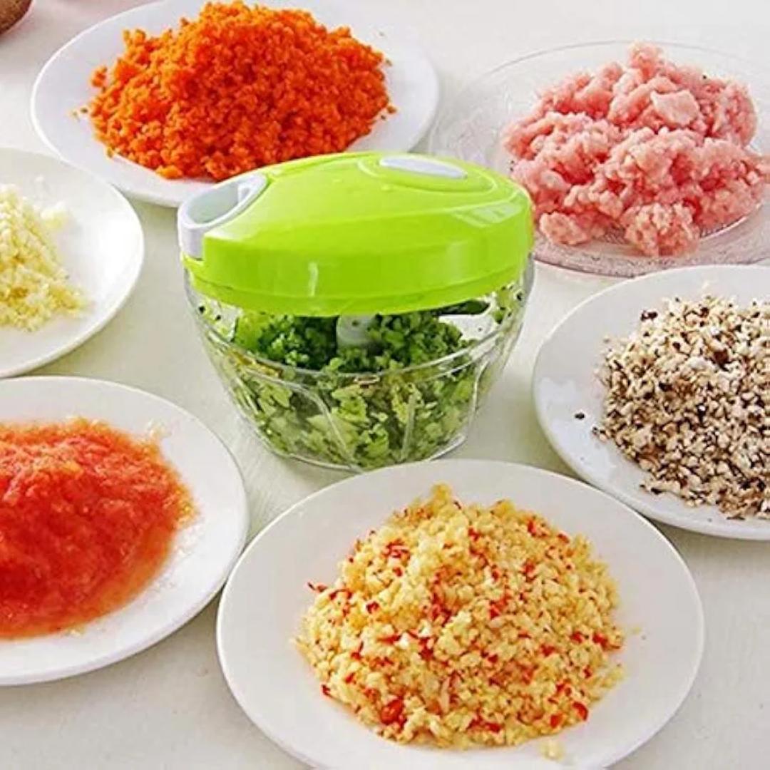 Manual Food Chopper - Onion Chopper Vegetable Cutter - Mini Chopper Nut Meats - Vegetable Dicer - Hand Chopper - Chopper One Piece - Black - 3 Cup