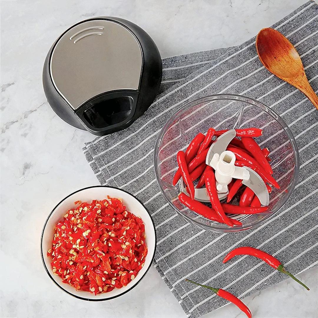 Manual Food Chopper - Onion Chopper Vegetable Cutter - Mini Chopper Nut Meats - Vegetable Dicer - Hand Chopper - Chopper One Piece - Black - 3 Cup