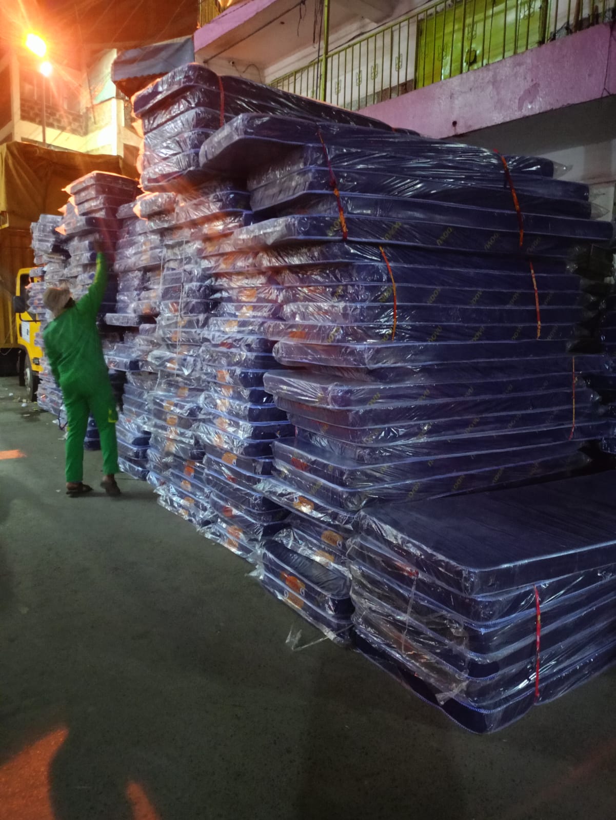 Boarding School Mattresses for Students! 2.5ft x 6ft, 3 inches 30*3 Medium Duty Mattresses Self Collection