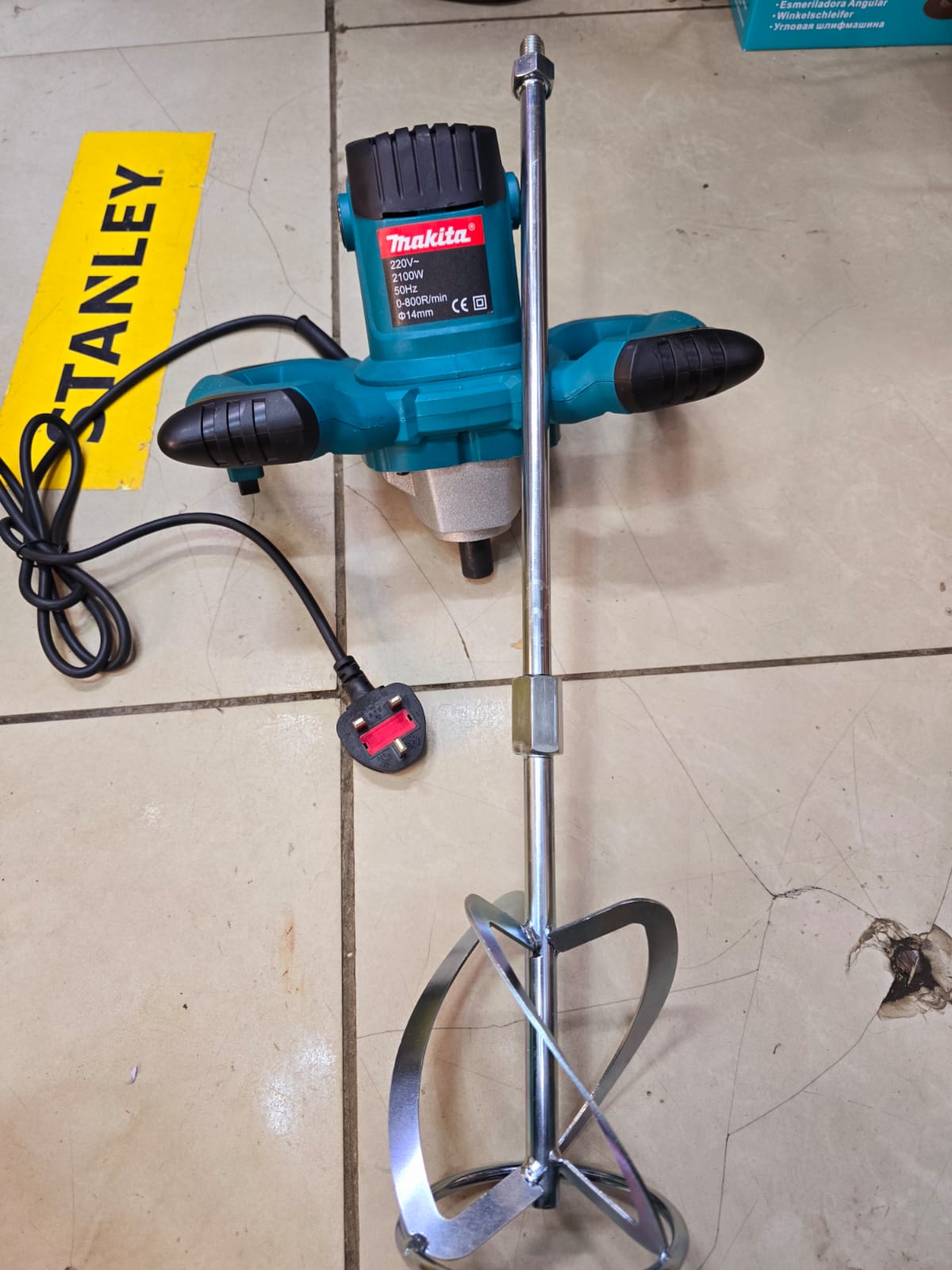 2100Watts Paint Mixer Makita