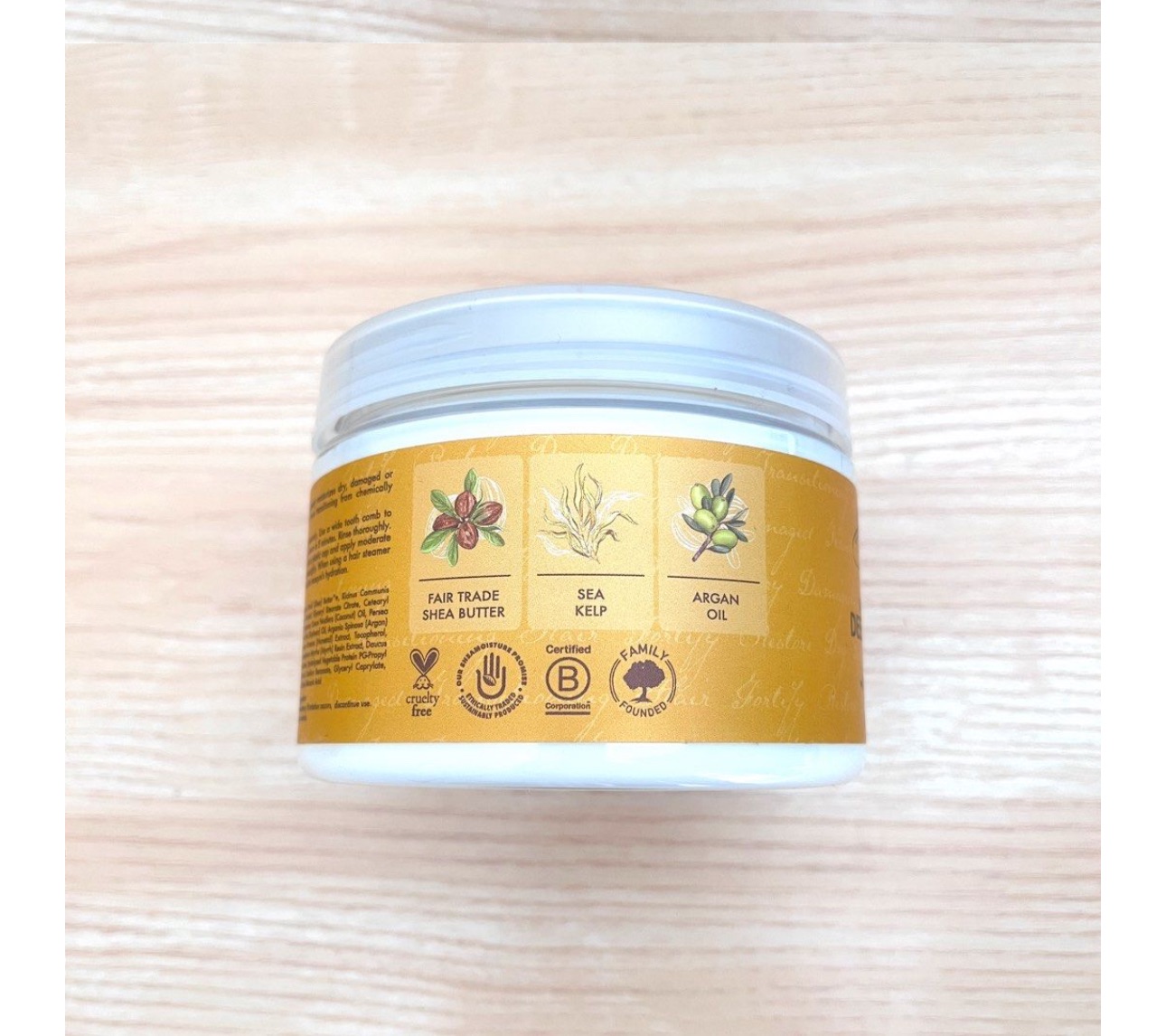 SheaMoisture Raw Shea Butter Deep Hair Treatment Mask silicone and sulphate free for dry, damaged or transitioning hair 340g