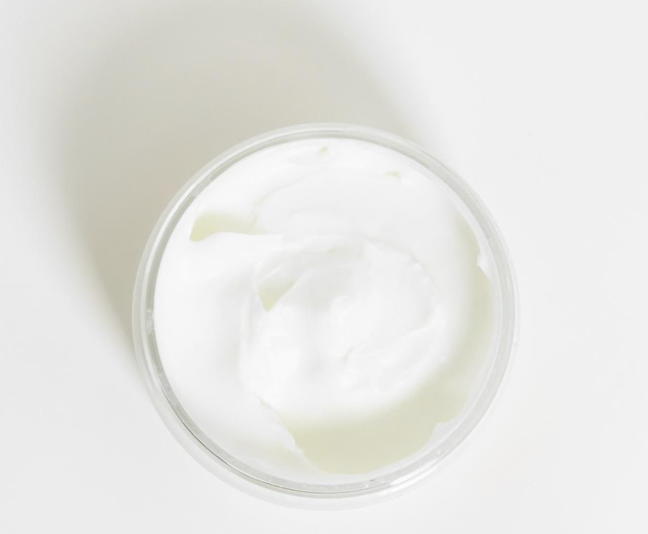 Shea Moisture Raw Shea butter deep treatment masque - 340g
Shea Moisture Raw Shea butter deep treatment masque - 340g